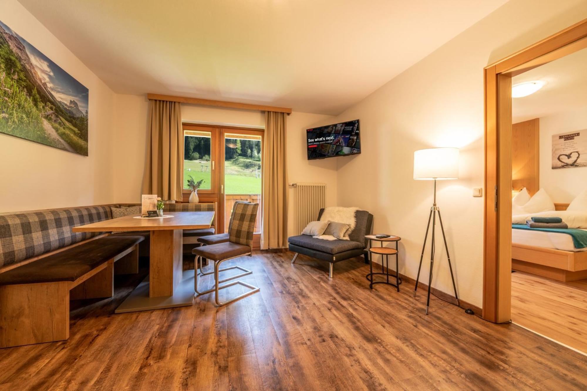 Oberlehenhof Villa Kaprun Room photo