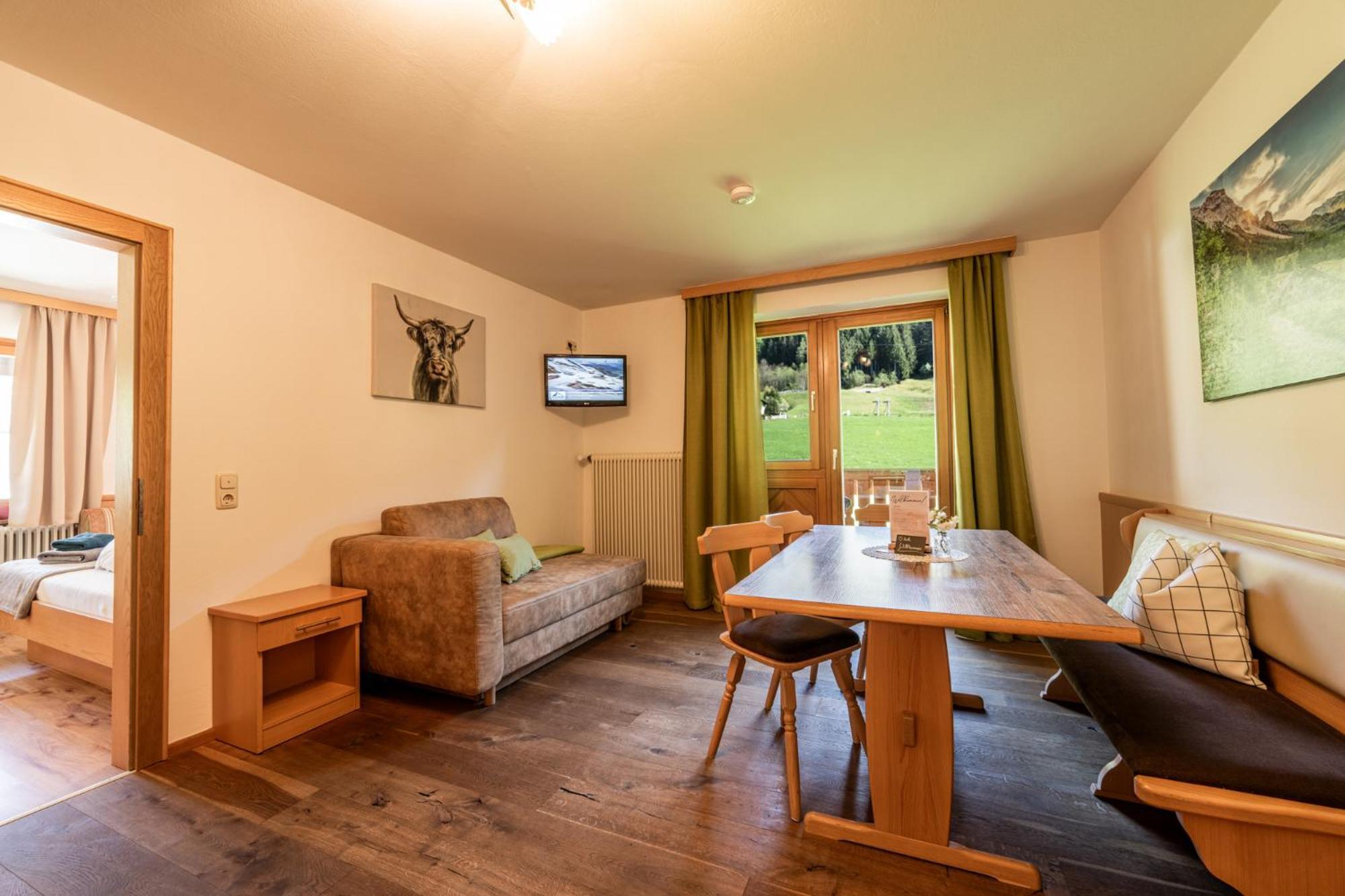 Oberlehenhof Villa Kaprun Room photo